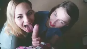 Threesome BLOWJOB with Horny Hoes