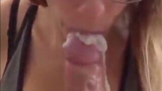 Pretty woman giving a great oral sex accepts CIM