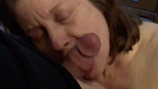 Cougar wifey gives oral sex
