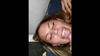 Tinder Skank Lets me Fuck and Spunk in her Mouth