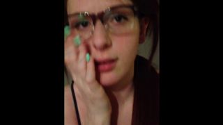 Nerdy Teenie Slut gives Oral Sex during Study Break while Parents Home
