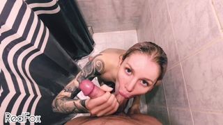 In the shower dormitory fresh and wet student sexed in the mouth - RedFox