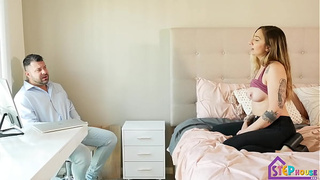 Alluring Fresh Stepmom Fucks Meat
