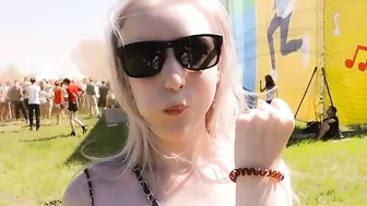 Great Blowjob and Swallow Cum from a Teenage Girl on a City Holiday!